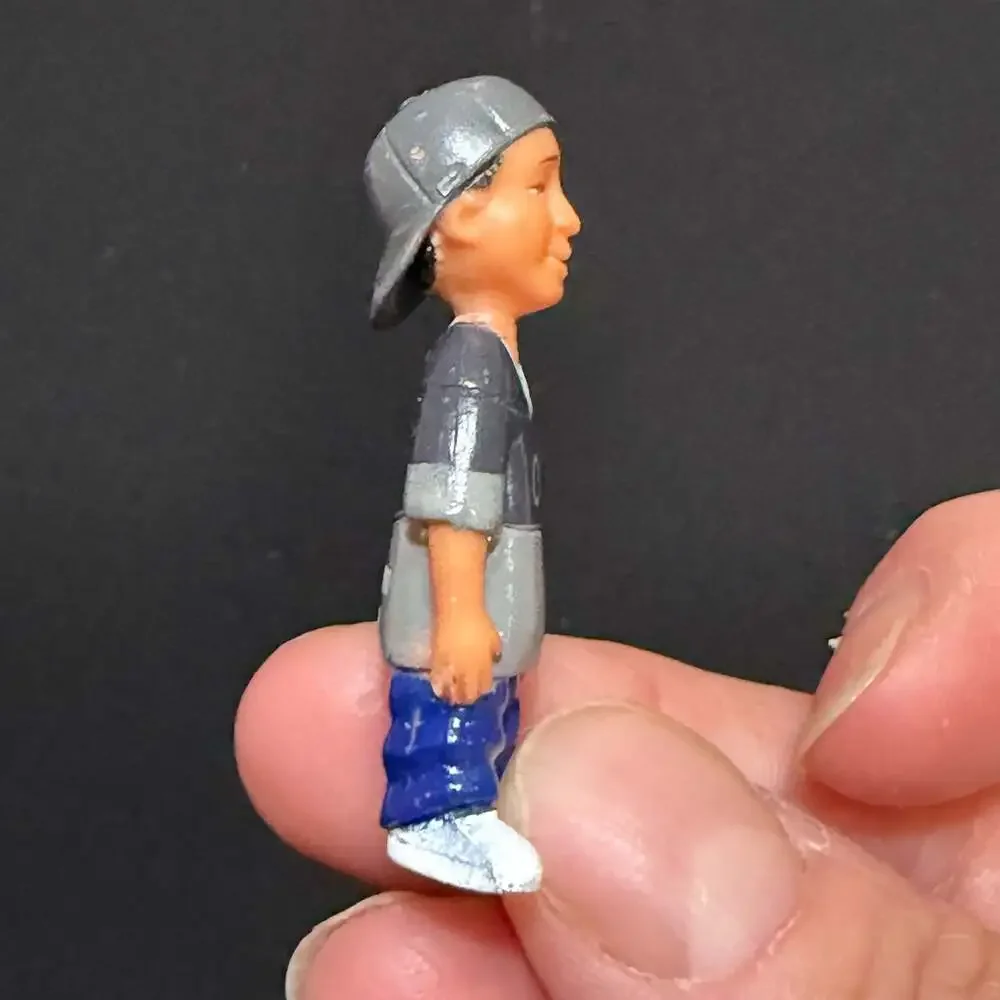 Lil Homies Series 3 B-Boy Figure-Collectible